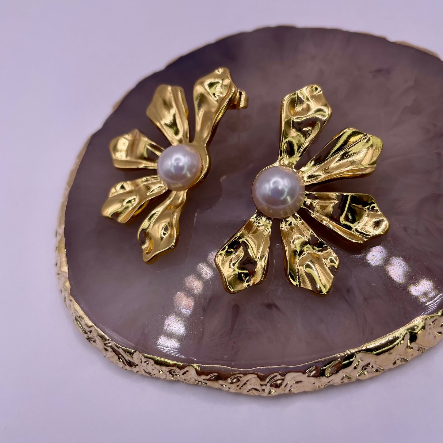 Boucles d'oreilles demi fleur